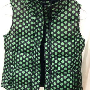 Gap Kids, Girls Puffer Vest, full zipper polka dot , sleeveless winter jacket